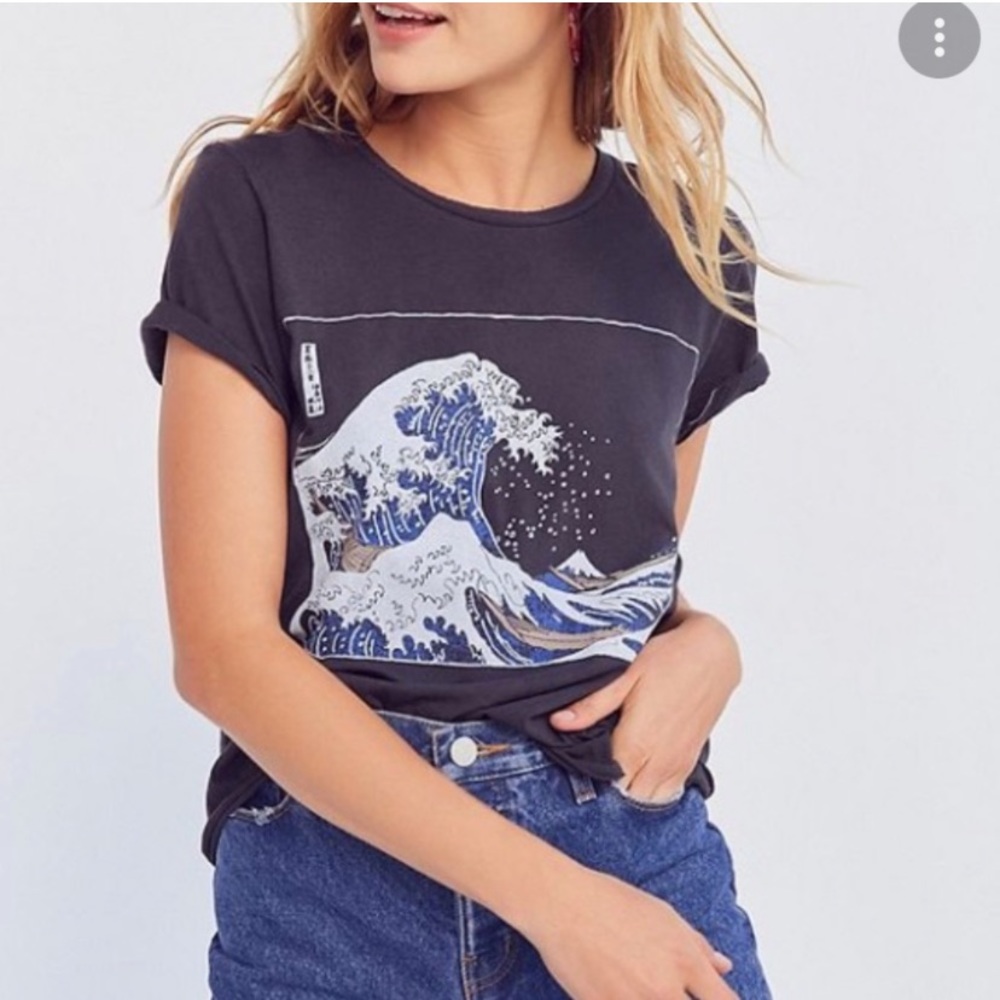 Future state wave tee